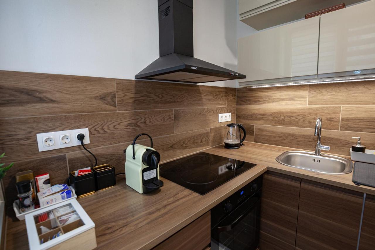 Stellar Downtown Szeged Apartment Exterior photo